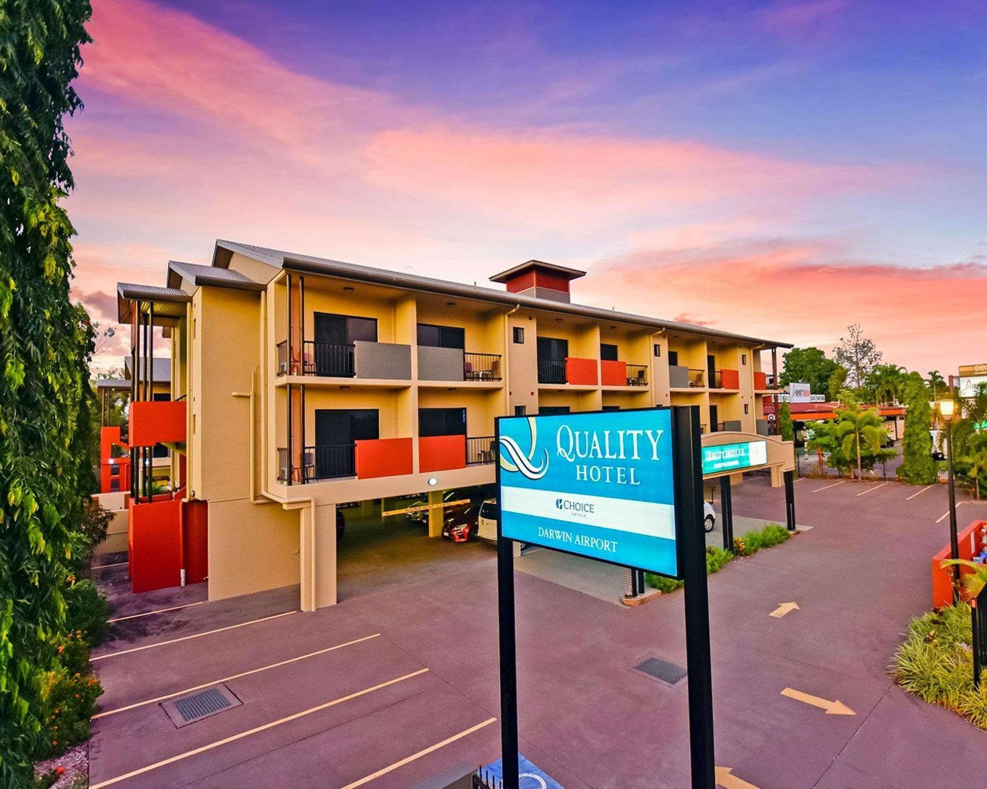 Quality Hotel Darwin Airport Εξωτερικό φωτογραφία Quality Hotel, Townsville