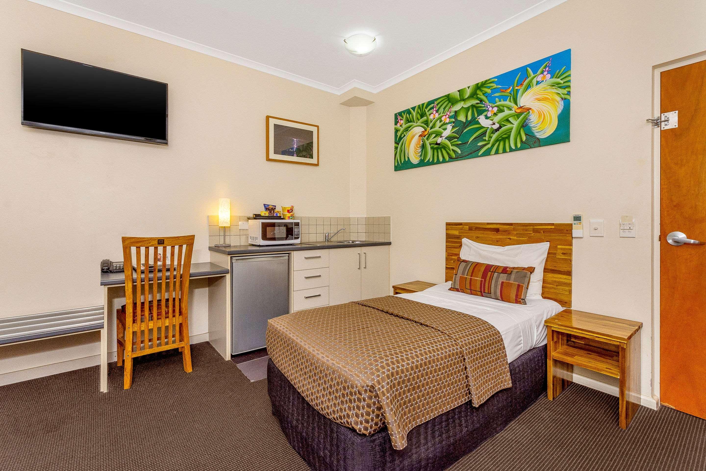 Quality Hotel Darwin Airport Εξωτερικό φωτογραφία Studio room