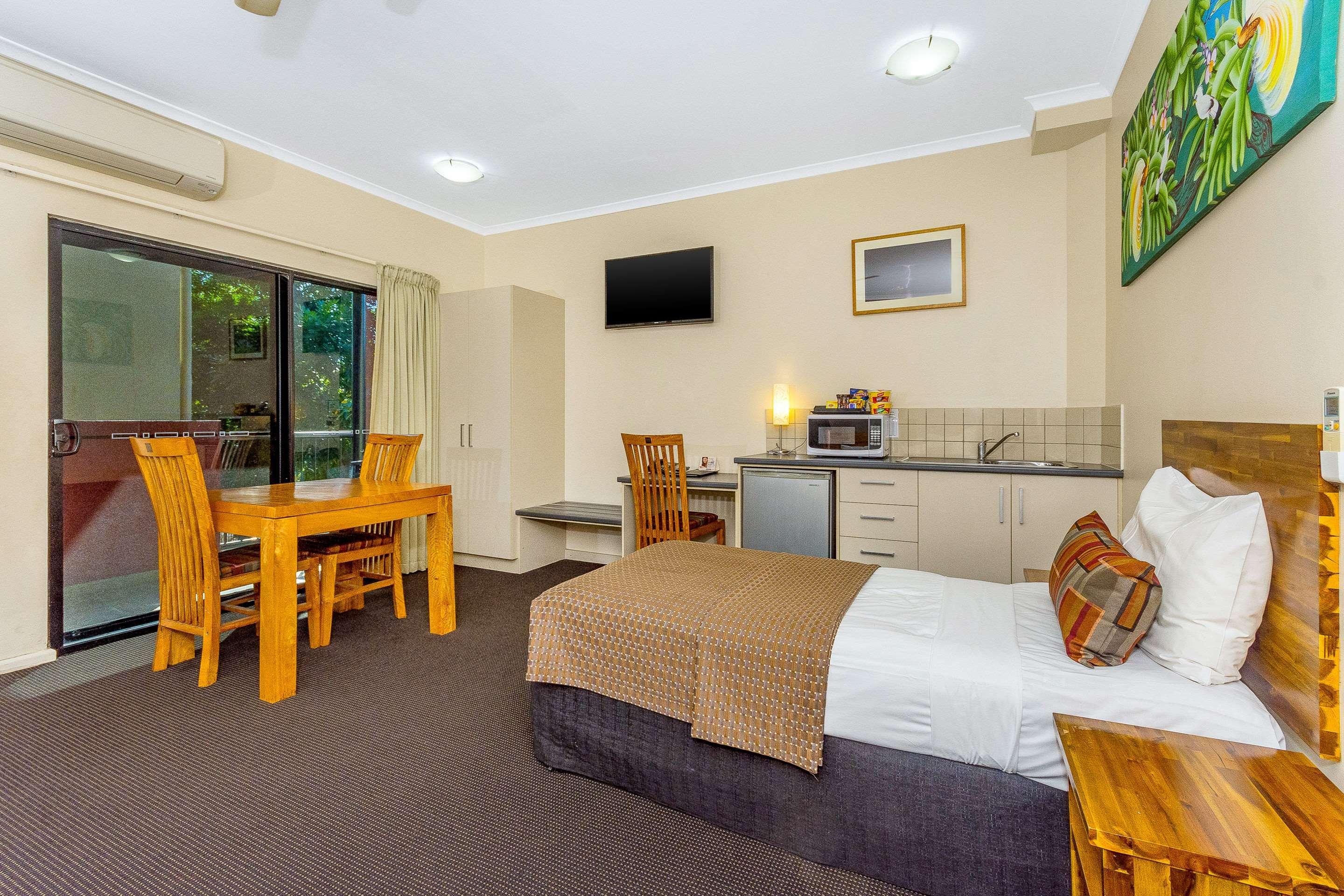 Quality Hotel Darwin Airport Εξωτερικό φωτογραφία Studio Suite