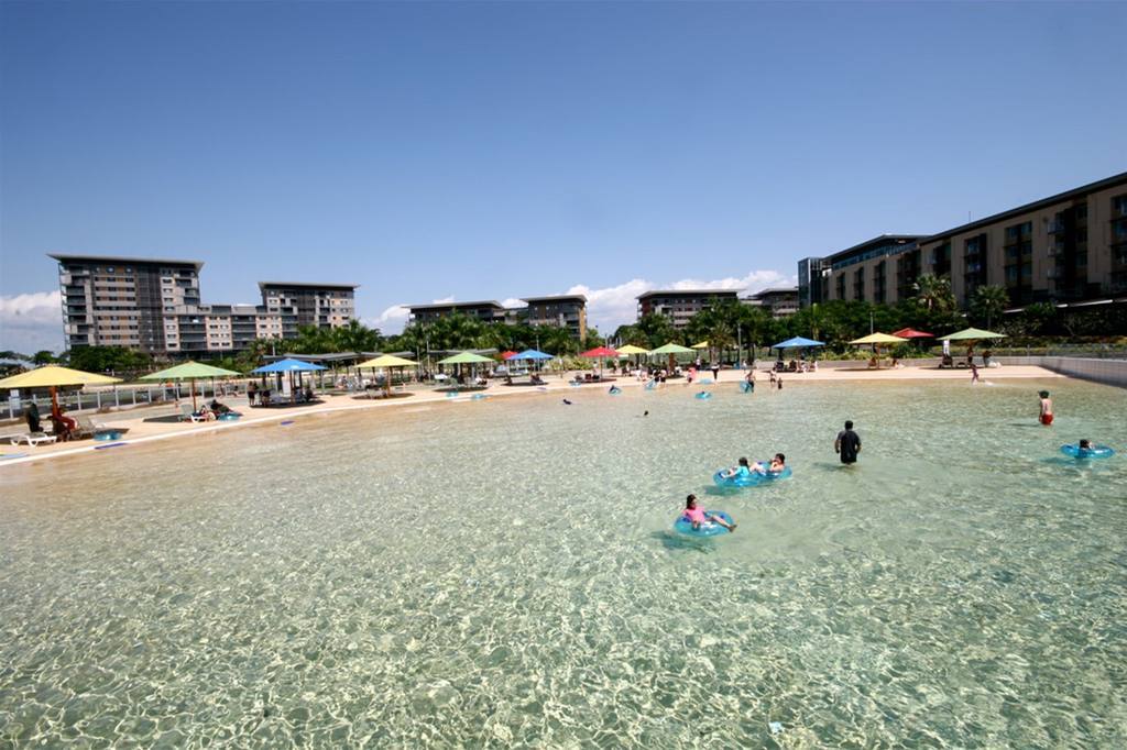 Quality Hotel Darwin Airport Ανέσεις φωτογραφία The Lagoon