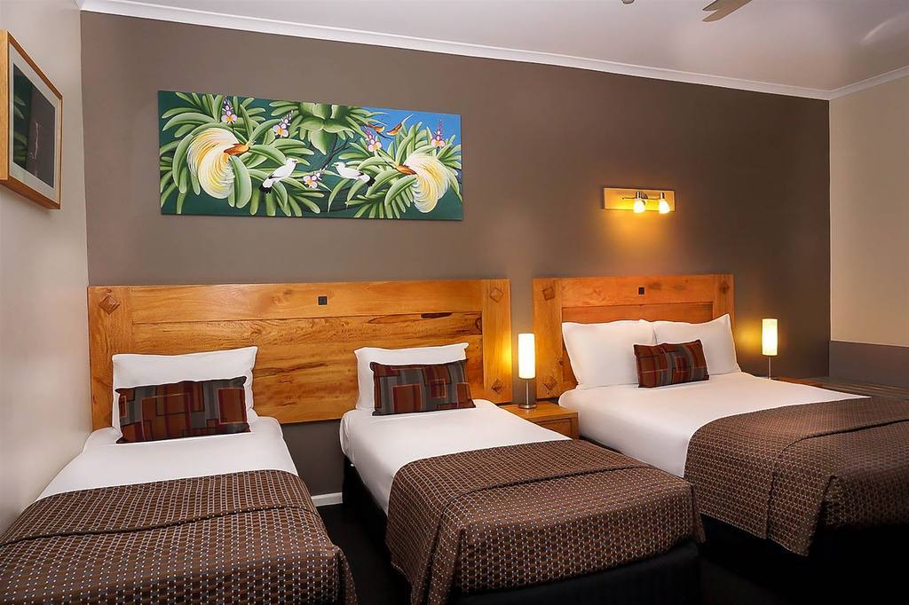 Quality Hotel Darwin Airport Δωμάτιο φωτογραφία A room at the hotel